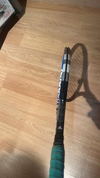 Raqueta Tenis Babolat mod EVOQUE TEAM Puño 2