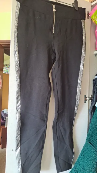 Leggings efecto vientre plano negro y plata pone l