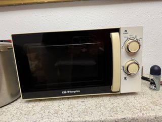 Microondas Orbegozo Blanco