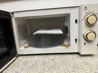 Microondas Orbegozo Blanco