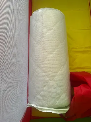 Cuna de viaje portátil