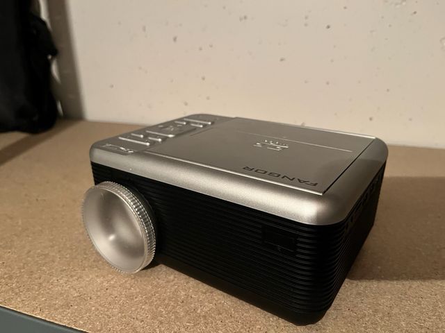 Proyector Fangor DVD