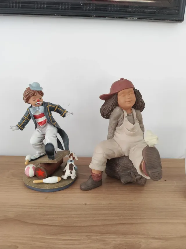 Figura Lladró Niña con Mariposa