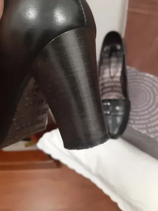 Sapatos de senhora Virus pretos