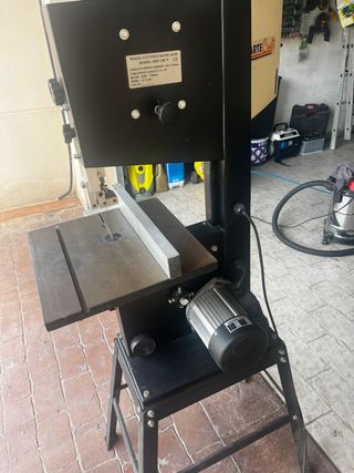 Sierra de Cinta LOMBARTE Craft HBS 250 N