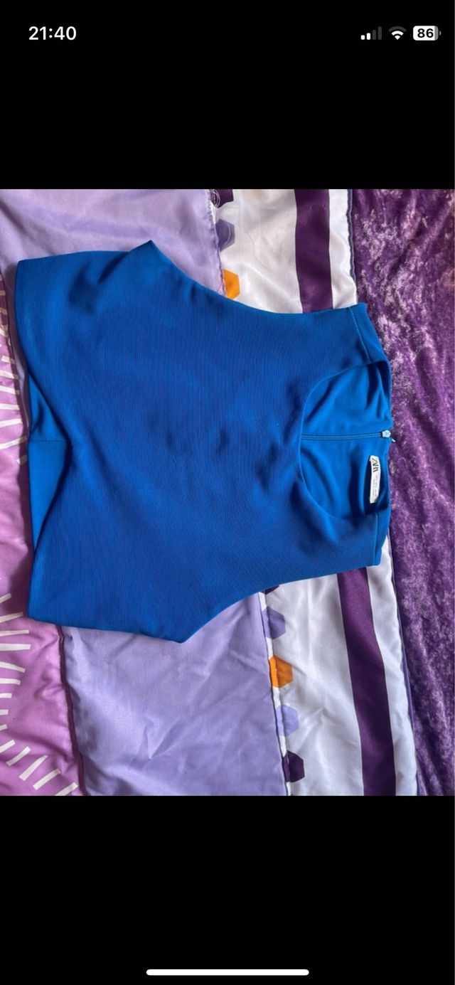 Top azul Zara