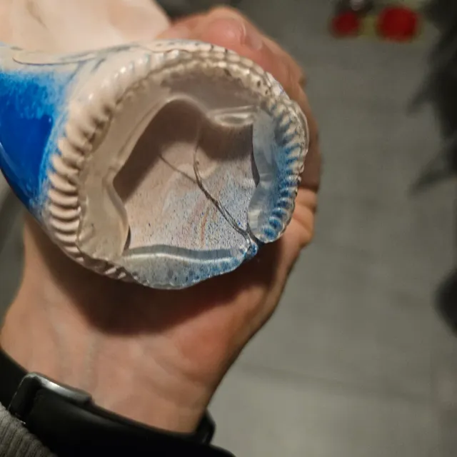 Bottiglia in vetro decorata