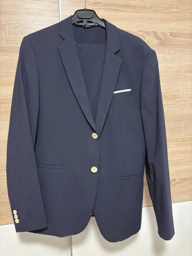 Traje de chaqueta azul