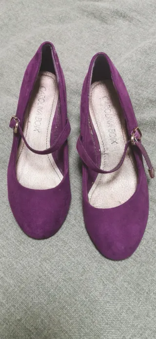 Zapatos de cuña morados Carolina Boix