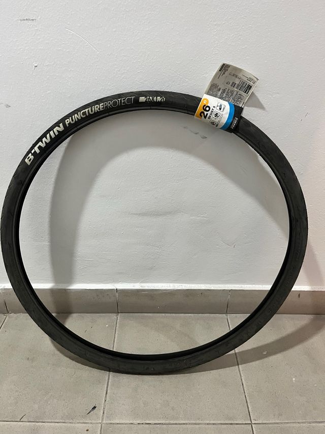 Cubierta Btwin 26x1.75 Puncture Protect