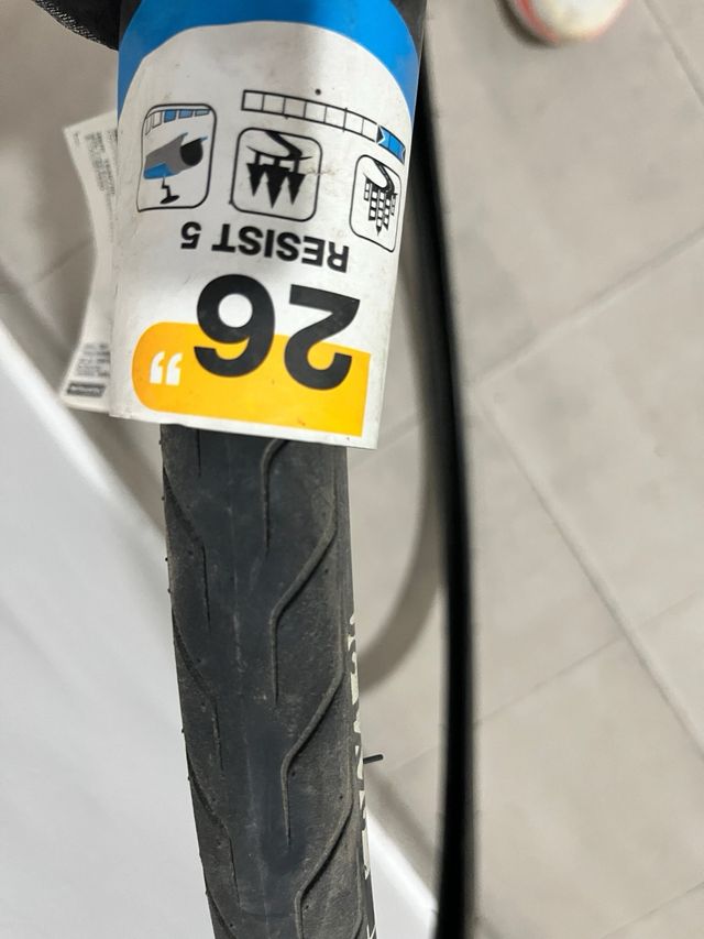 Cubierta Btwin 26x1.75 Puncture Protect