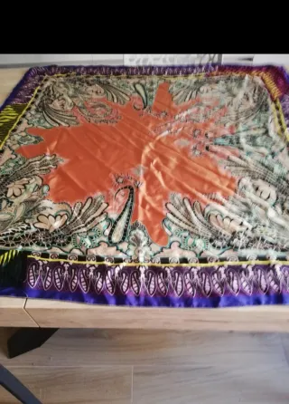 Foulard Etro fantasia floreale arancione e viola