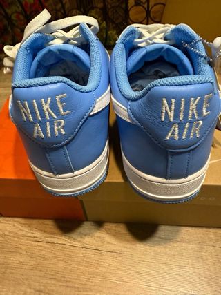 Nike Air Force 1 Azul y Blanco