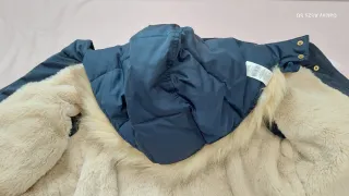 Plumífero azul marino con cinturón Talla 16