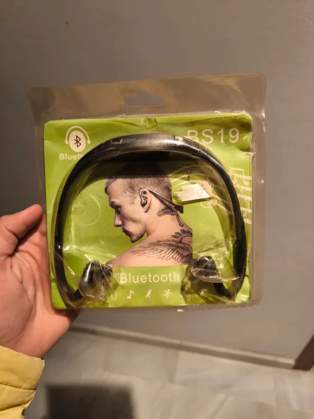 Cuffie Bluetooth nere LBS19