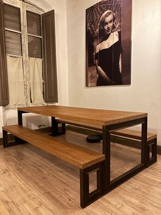 Mesa comedor roble rústico con bancos
