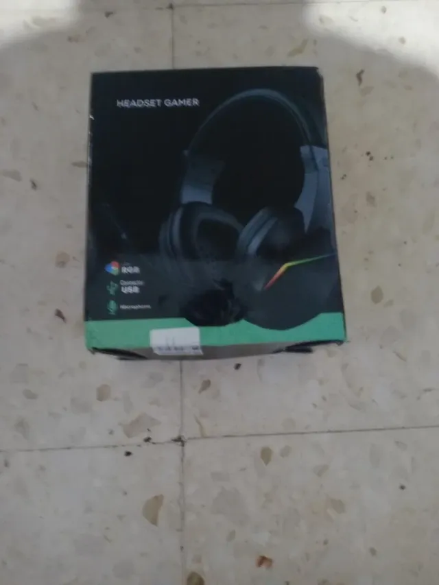 Cascos Gaming RGB