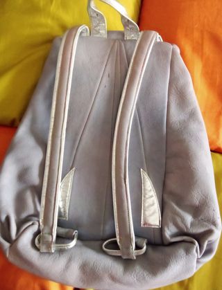 Zainetto in pelle col. lilla fatto a mano