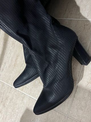 Botas altas negras