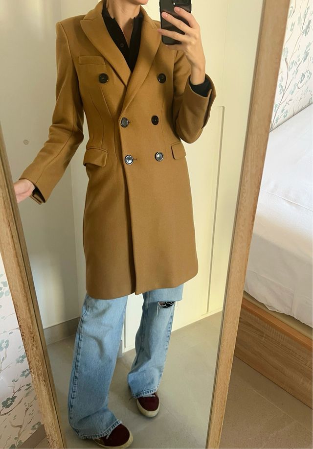 Abrigo lana manteco beige Zara