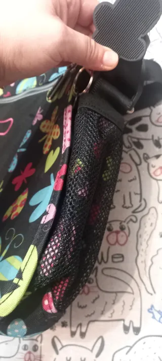 Mochila infantil mariposas y flores