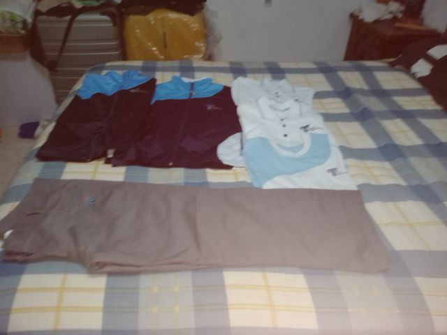 Lote de ropa franciscanos