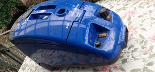 AEG aspira e lava a vapore