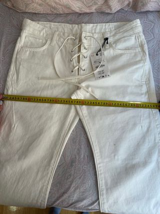 Pantalón Zara Talla 40 