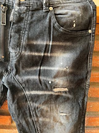 Pantalón vaquero DSQUARED2 negro