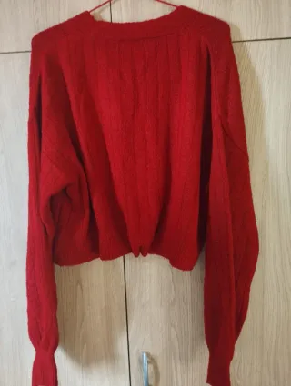 Chaqueta corta roja Stradivarius Talla XS