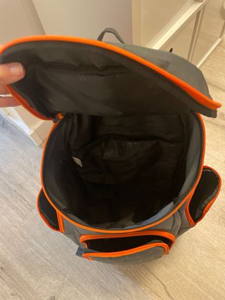 Mochila gimnasio Basic Fit negra y naranja