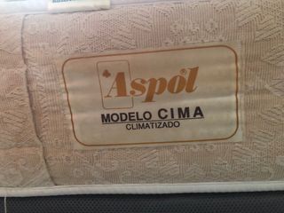 Colchón casi sin uso 135x190, regalo somier