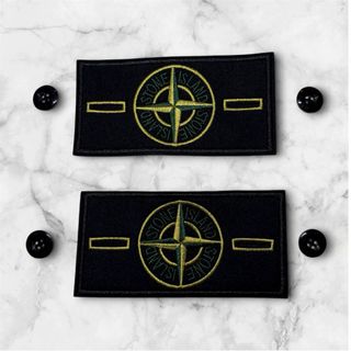 Stone Island Patch 2 pezzi + 4 bottoni
