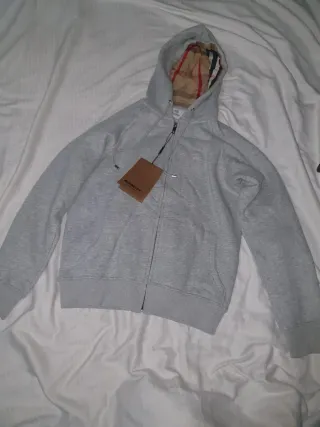 Sudadera Burberry Gris con Capucha