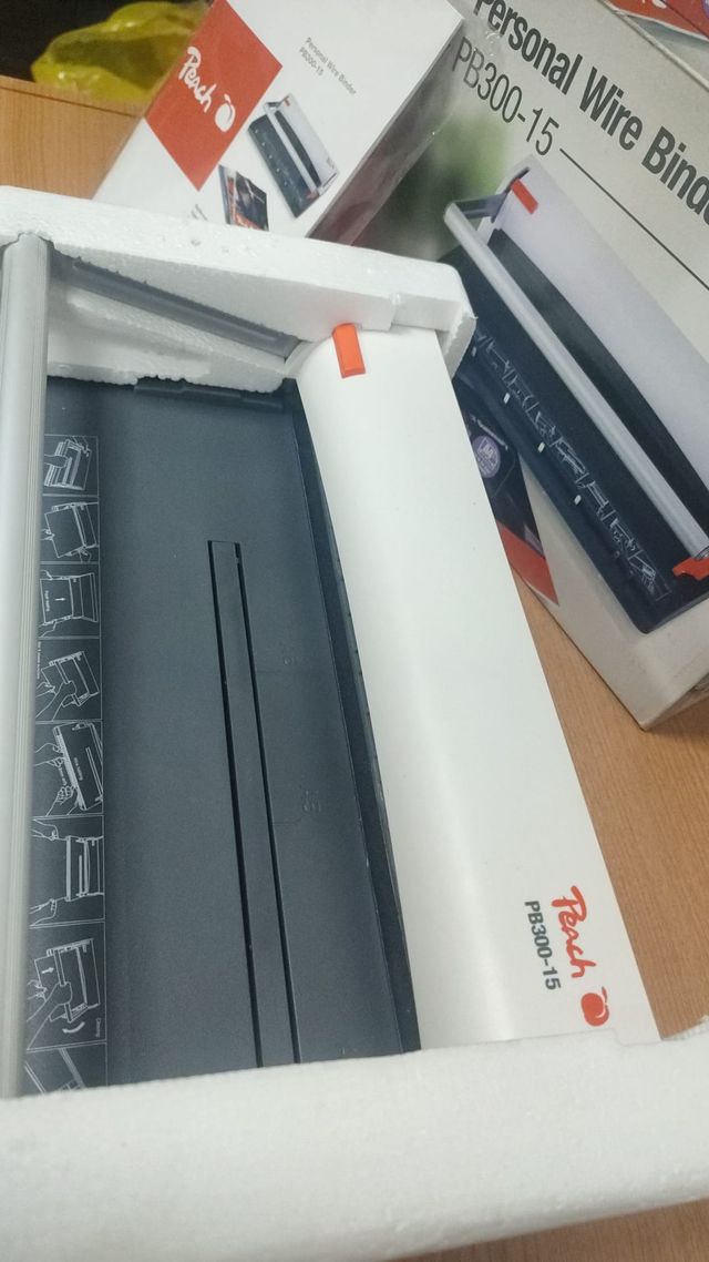 Encuadernadora Peach PB300-15 - Nueva