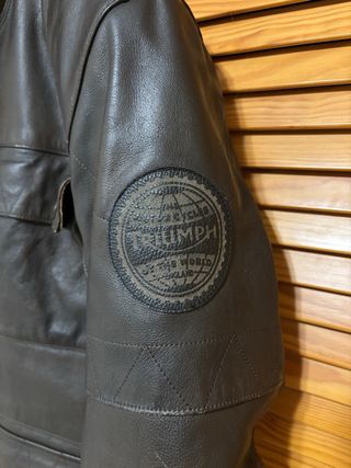 Chaqueta de Piel Triumph Marrón