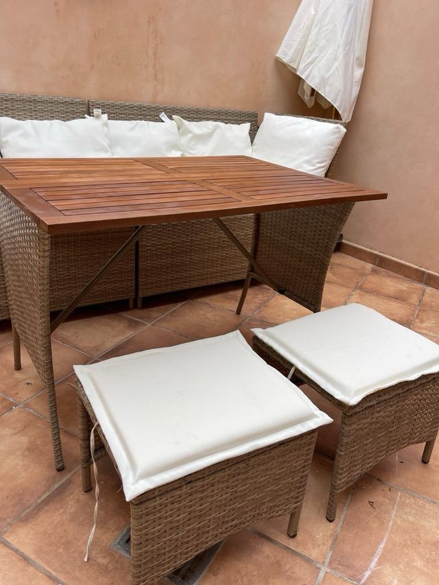 Conjunto Exterior: Sofá, Mesa y Taburetes NUEVO!!