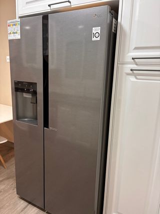 Frigorífico LG Americano con dispensador