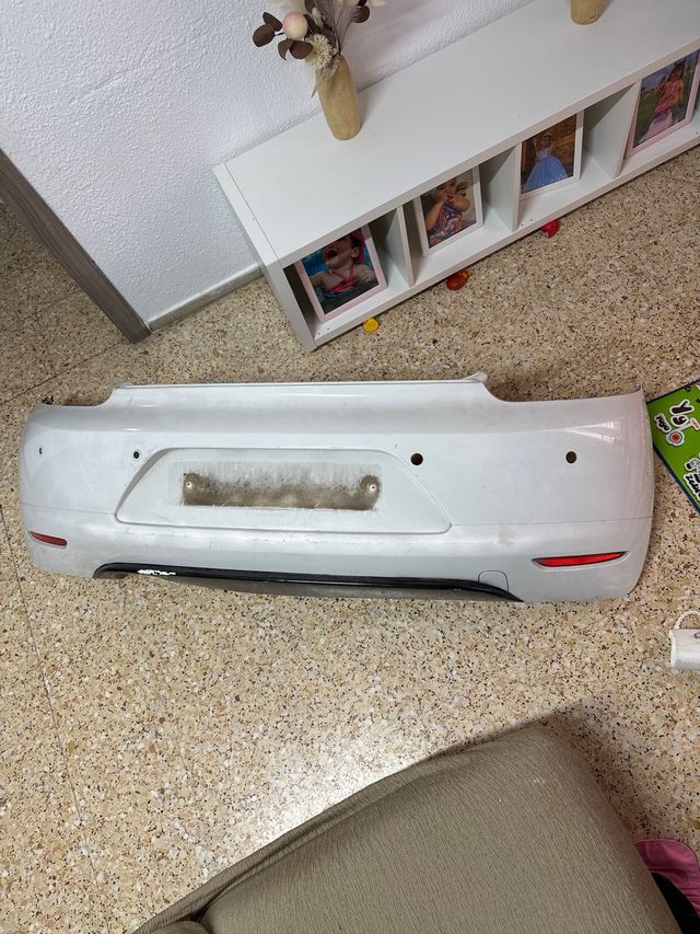 Paragolpes trasero blanco VW Scirocco