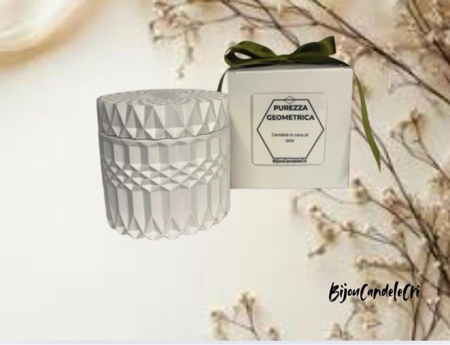 Candela in ceramica profumata cera di soia