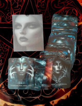 Oráculo Razonamiento Tarot Cartas