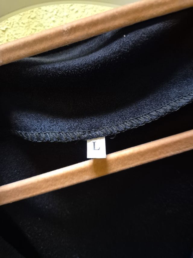 Chaleco negro flecos terciopelo