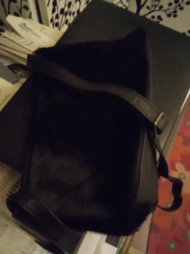 Borsa in cavallino nera