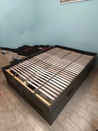 Letto matrimoniale Ikea con contenitori