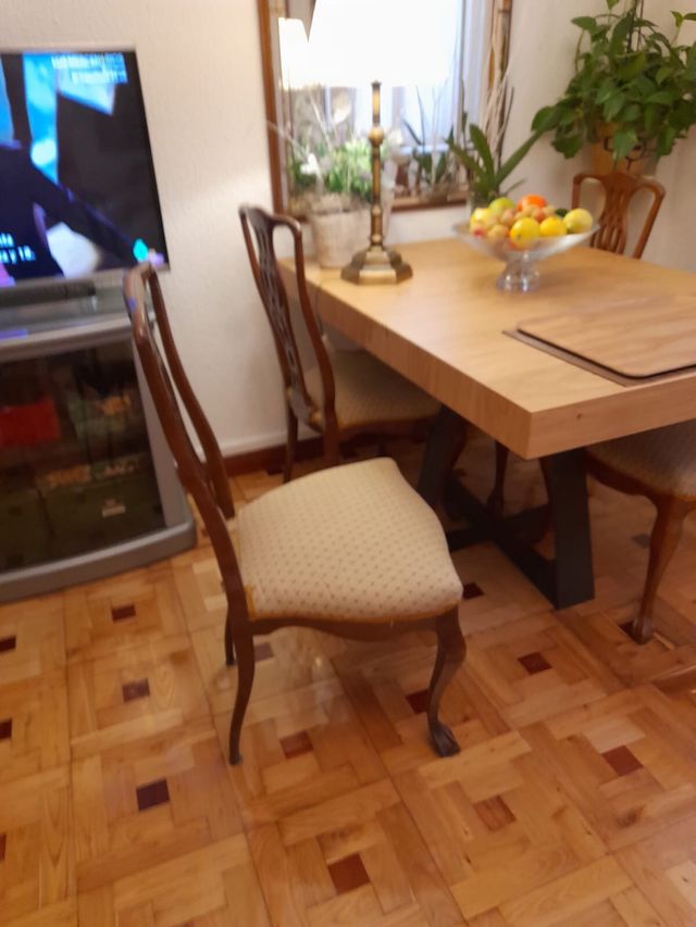 Sillas vintage comedor madera y tela