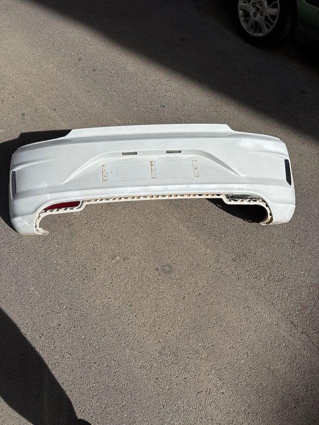 Paragolpes trasero VW Scirocco Blanco 2015