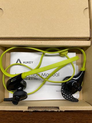 Cuffie Bluetooth AUKEY Verdi e Nere