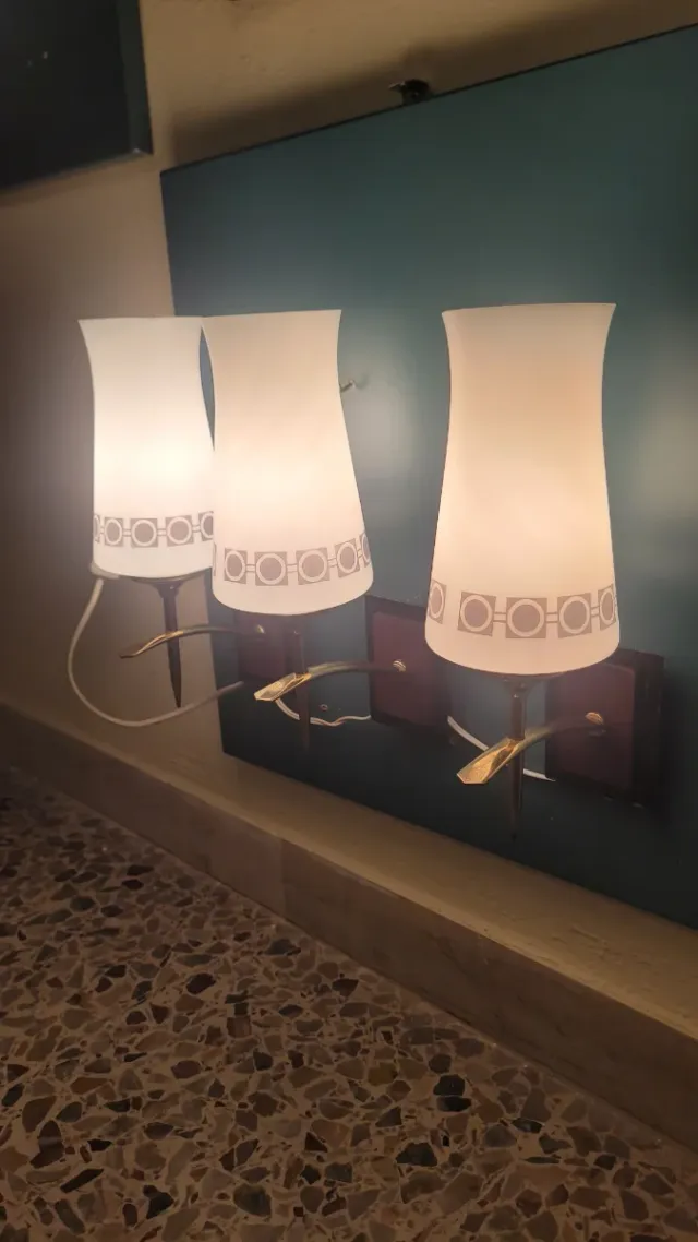 Applique anni '60 ottone e teak