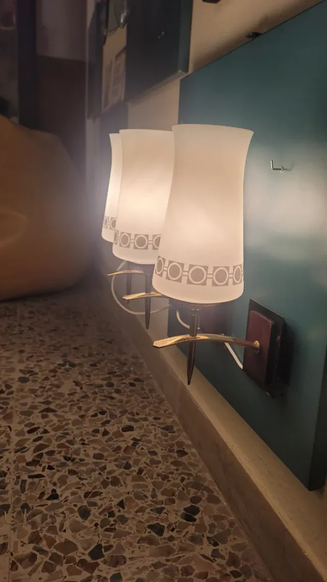 Applique anni '60 ottone e teak