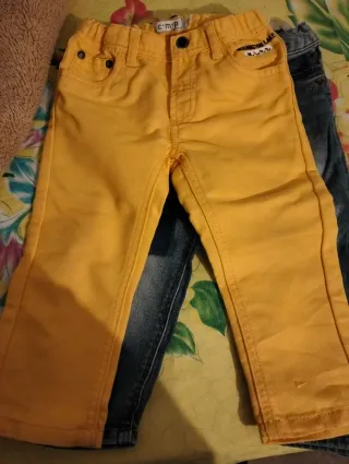 Set abbigliamento bimbo: felpa, jeans e cappello